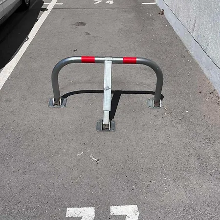En Bord De Avec Parking A - Fr-1-716-19